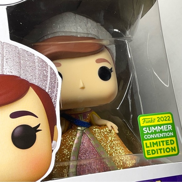 Funko Pop Anastasia Exclusive Limited Edition 2022 Summer Convention SDCC 1240 - Picture 6 of 12